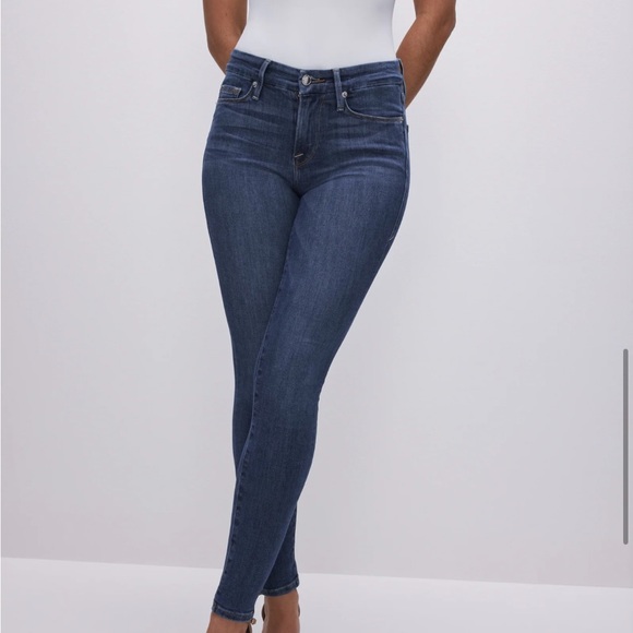 Good American GOOD LEGS SKINNY JEANS - Picture 3 of 11